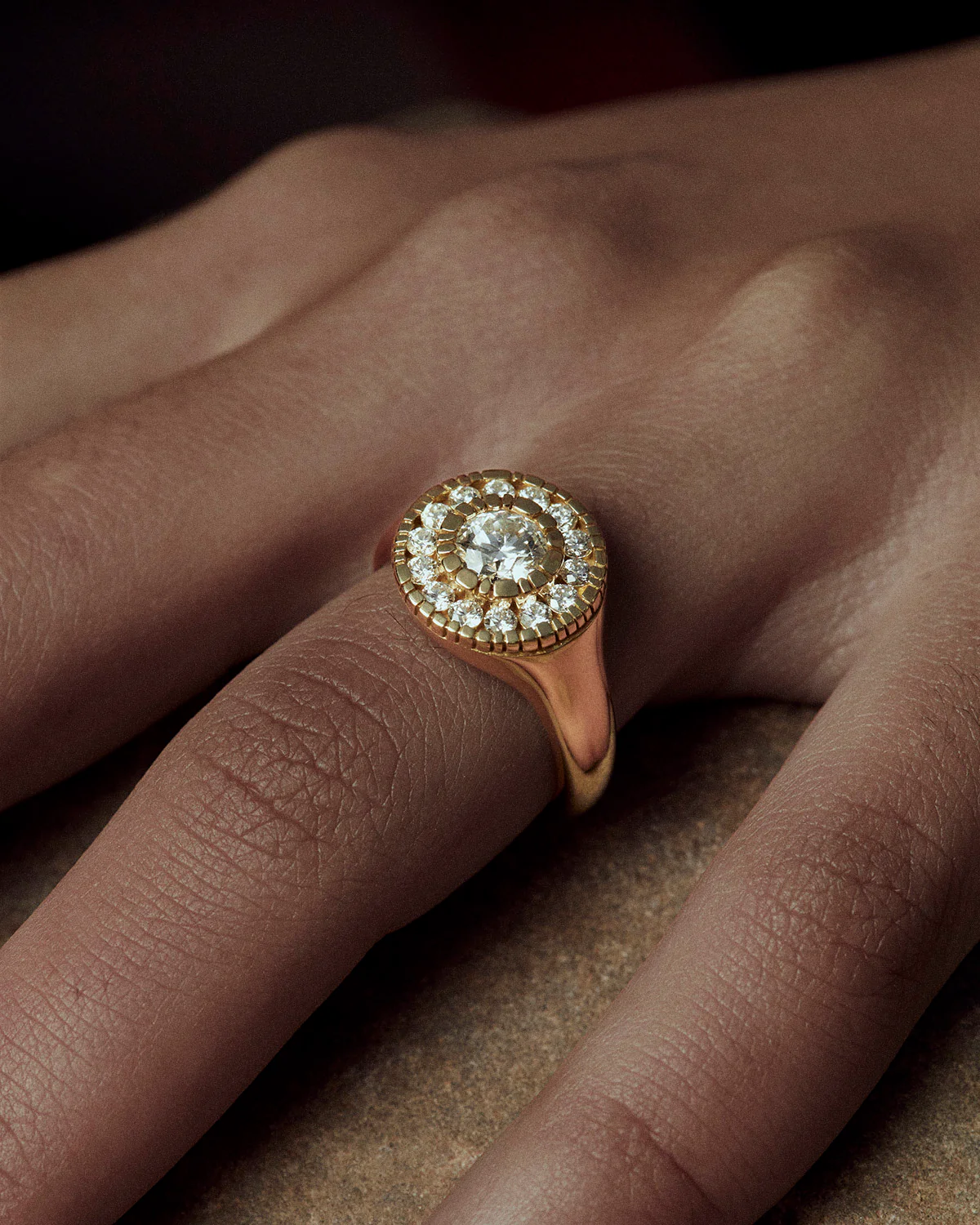 Daydream Ring - 18ct - Image 2