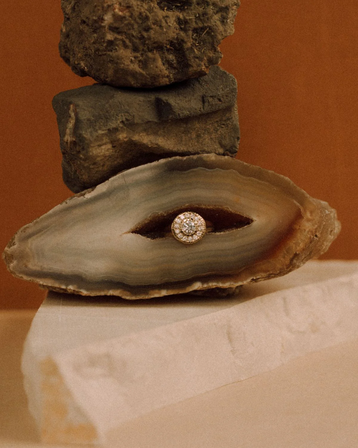 Daydream Ring - 18ct - Image 8
