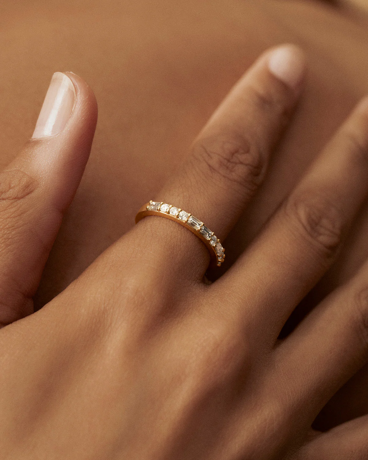 Fire Split Band - 18ct Diamond - Image 4
