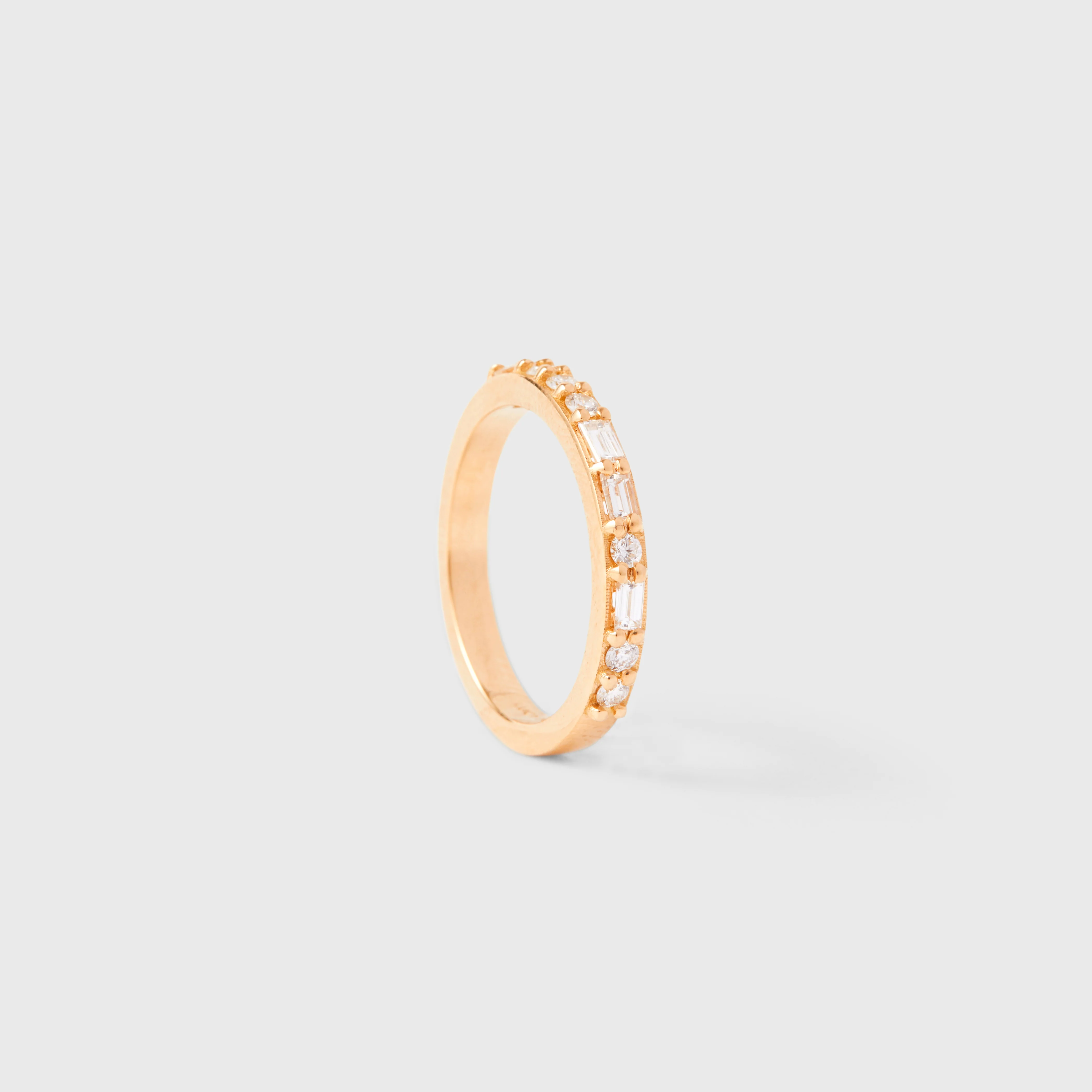 Fire Split Band - 18ct Diamond - Image 9