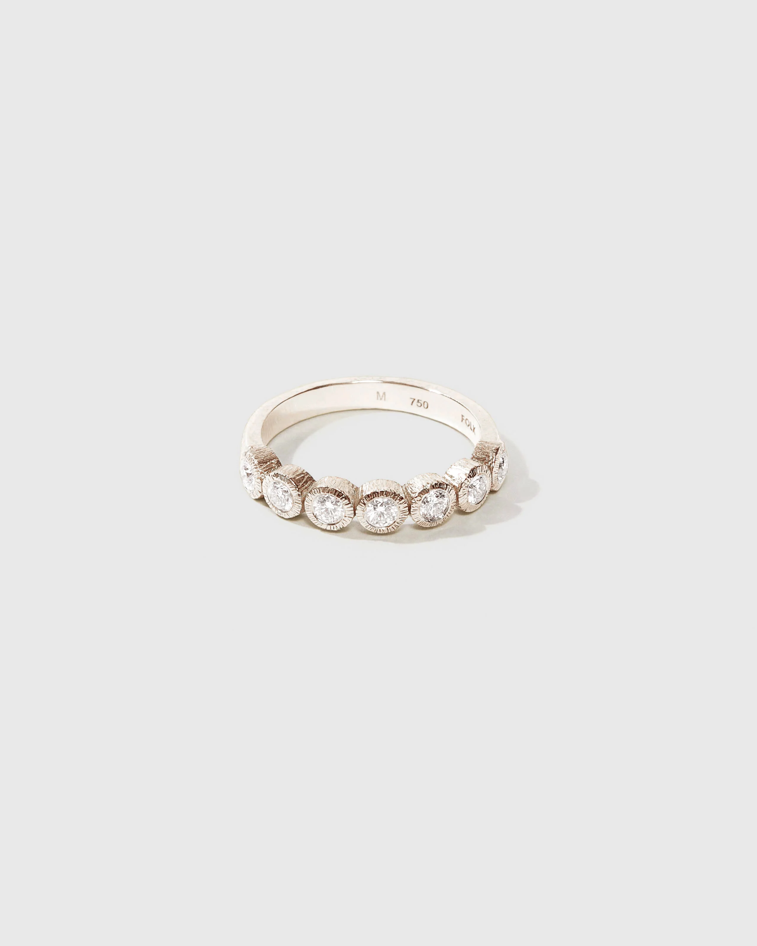 Tete-A-Tete Band - 18ct Diamond - Image 4